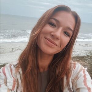 Meet your Posher, Danika